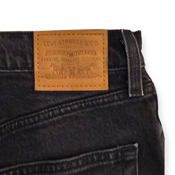 LEVI'S High Waisted "Ribcage" Denim Shorts, Black, Size 25 - Picture 4 of 9